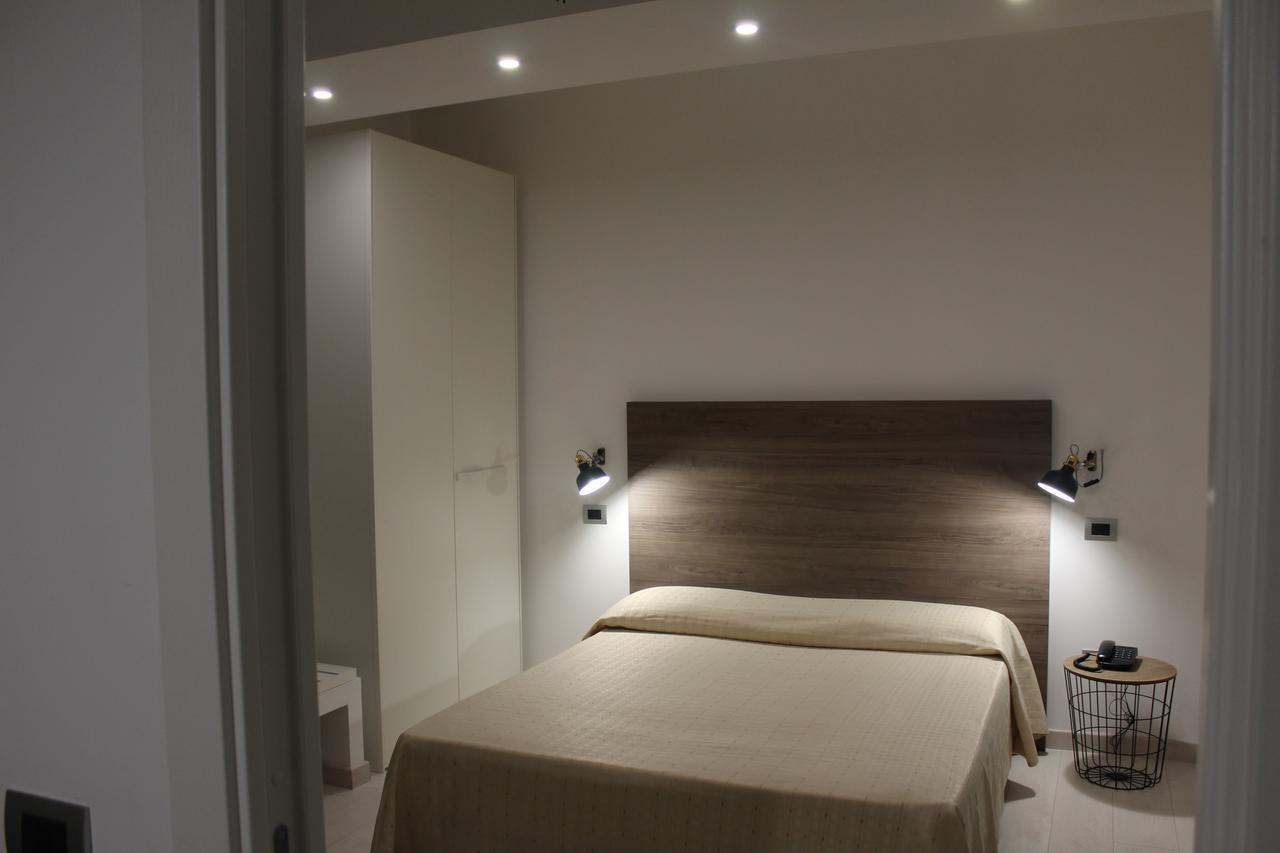 Hotel Miramare Ciro Marina Ngoại thất bức ảnh